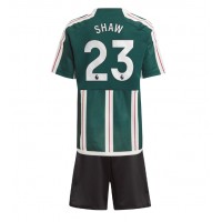 Camisa de time de futebol Manchester United Luke Shaw #23 Replicas 2º Equipamento Infantil 2023-24 Manga Curta (+ Calças curtas)